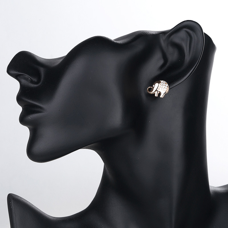 Zirconias Elephant Stud Earringwhite wearing