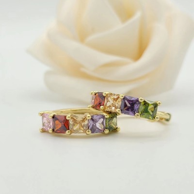 Wholesale Custom Clip-On Earrings: Stylish Non-Pierced Jewelry, Colorful Cubic Zirconia, 18k Gold Plated