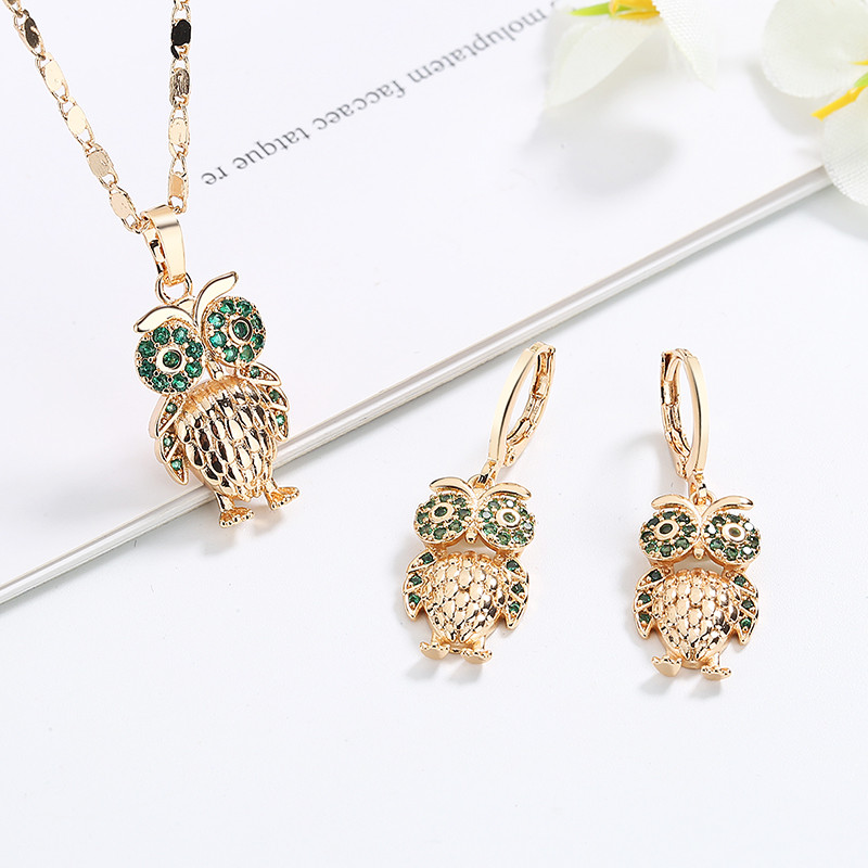 Owl Pendant Necklace Set Jewelry green 1