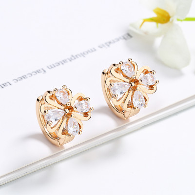 High Quality European And American | Four Leaf Clover Vintage Jewelry Earring | 18K Gold Plated Fashion Earrings