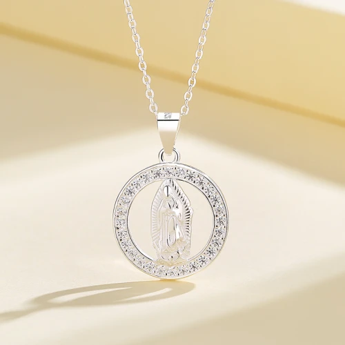 Zirconia 925 Sterling Silver Round Pendant Necklace For Ladies Jewellery