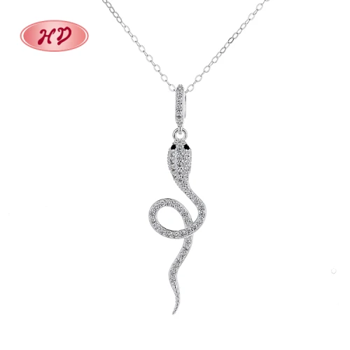 China Hd Jewelry Supplier Elegant Adjustable Snake with Zirconia Pendant in 925 Silver