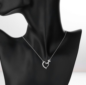 Obtenga lo último en moda: collar con colgante de corazón vintage al por mayor en plata 925 con opciones de personalización de circonitas