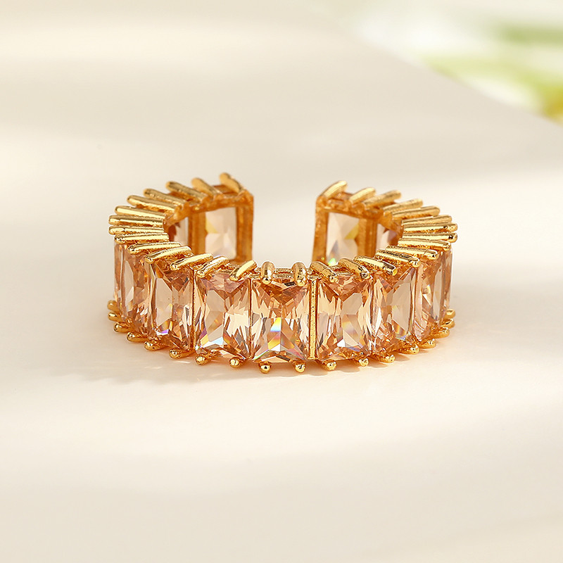 Elevate Your Style with Our Classic 18k Brass Gold-Plated Zircon Ring