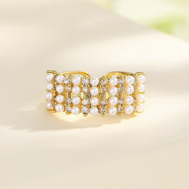 Discover the Pearl Zircon Gold-Plated Ring Series