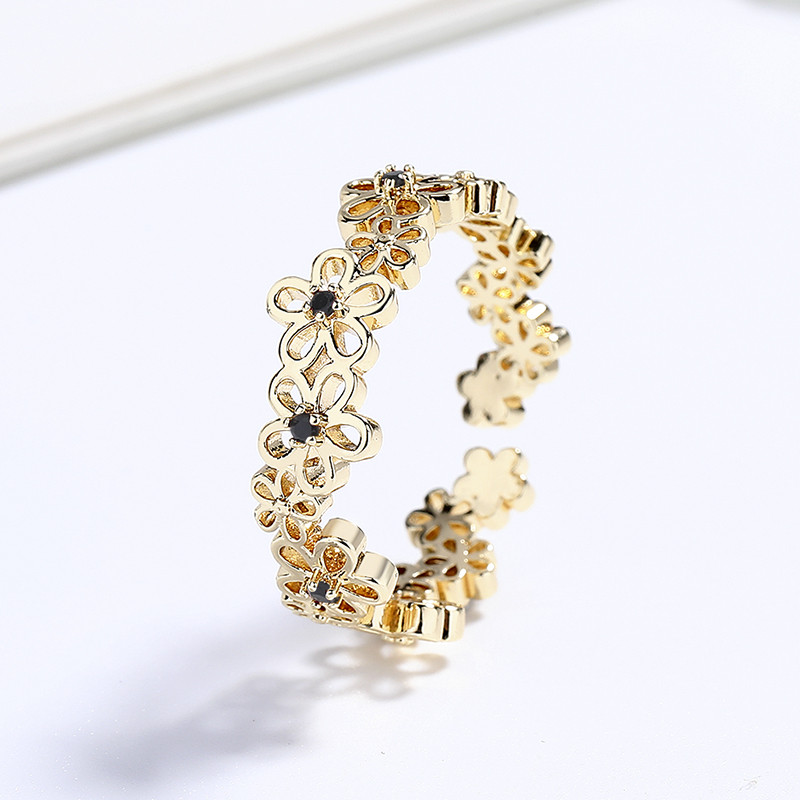 Hollow Flower Zircon Gold-Plated Rings