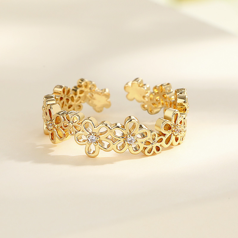 Heart-Shaped Flower Zircon Gold-Plated Rings