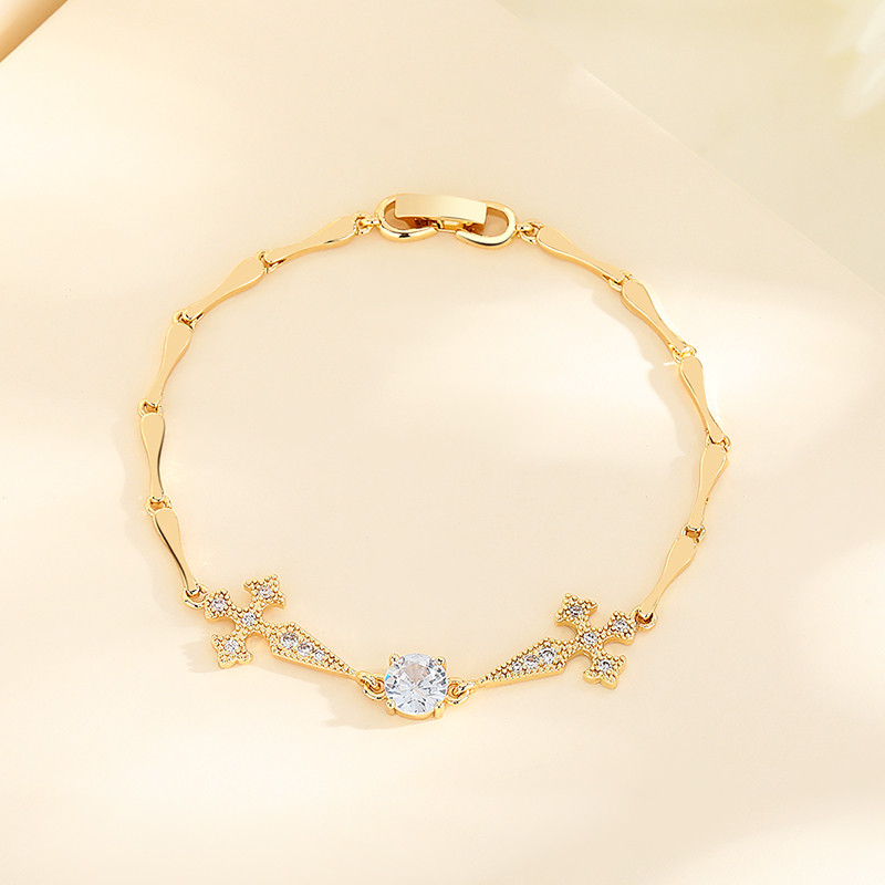 The 18K Gold-Plated Colorful Zircon Flower Bracelet