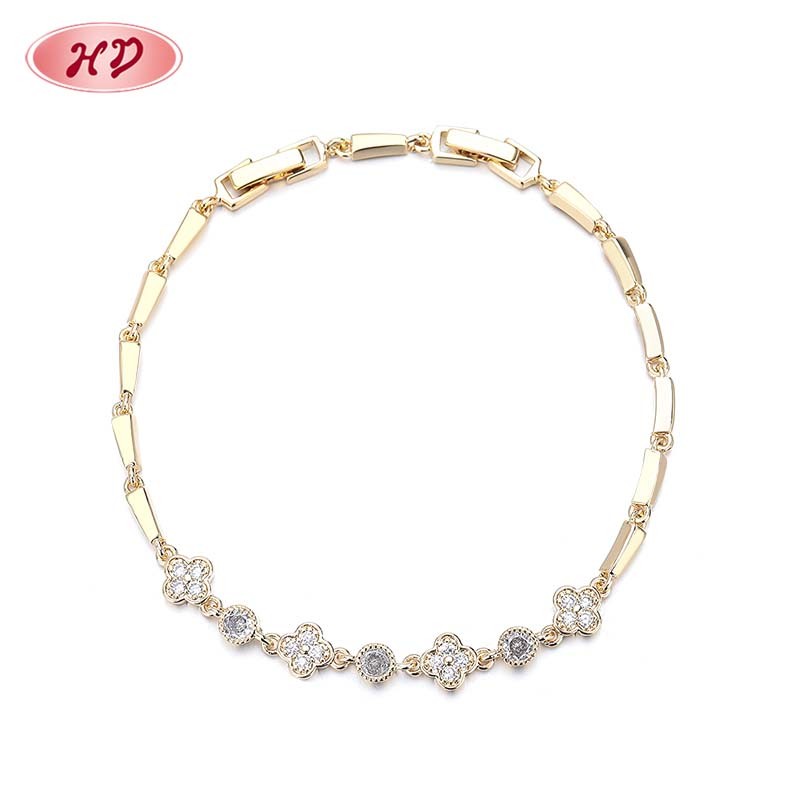 The 18K Gold-Plated Colorful Zircon Flower Bracelet