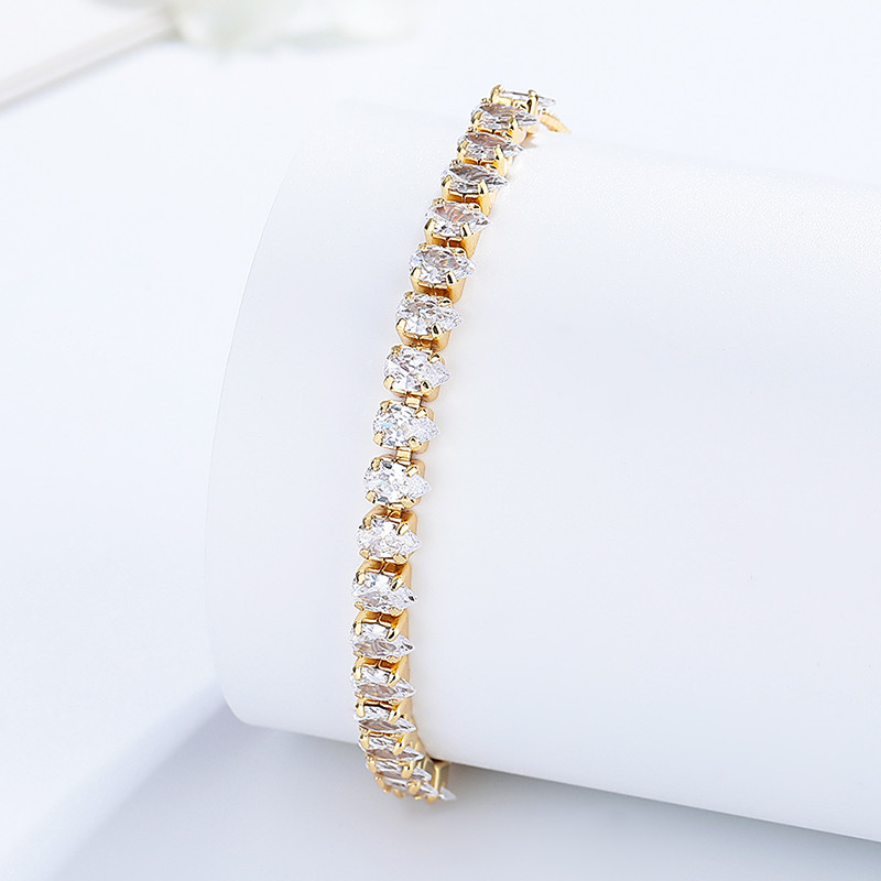 The 18K Gold-Plated Colorful Zircon Flower Bracelet