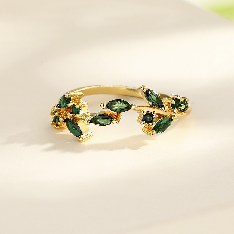 Radiant 18k Gold-Plated Colorful Zircon Heart-Shaped Ring - Wholesale