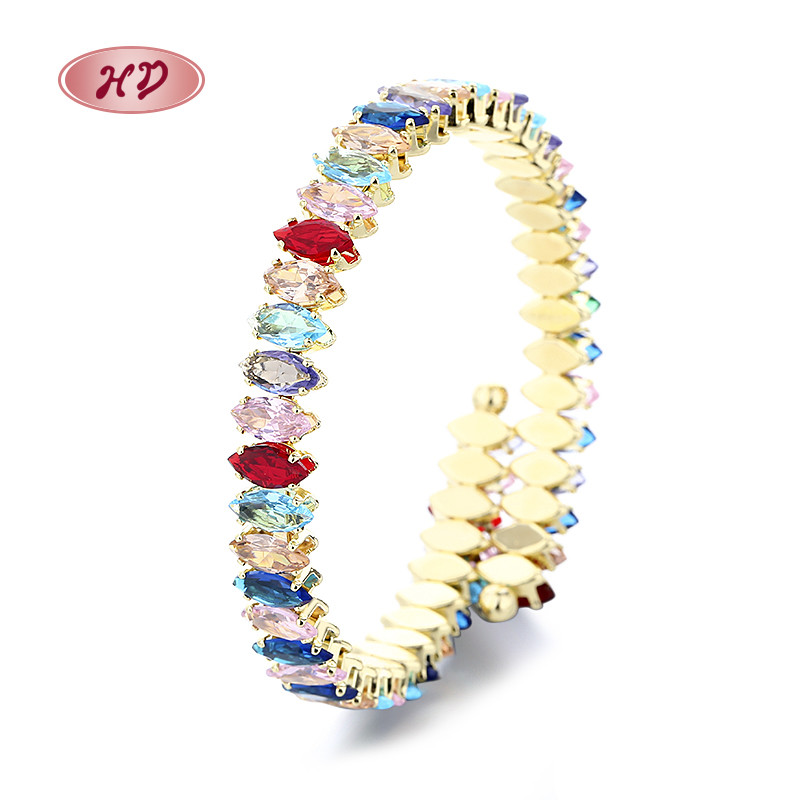 The 18K Gold-Plated Colorful Zircon Flower Bracelet