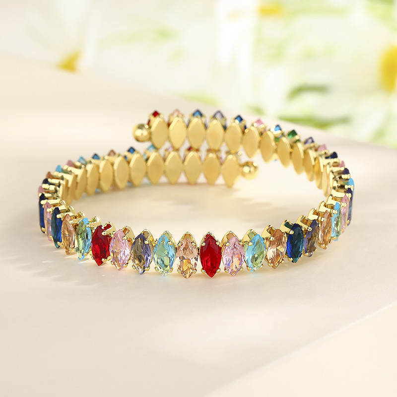 The 18K Gold-Plated Colorful Zircon Flower Bracelet