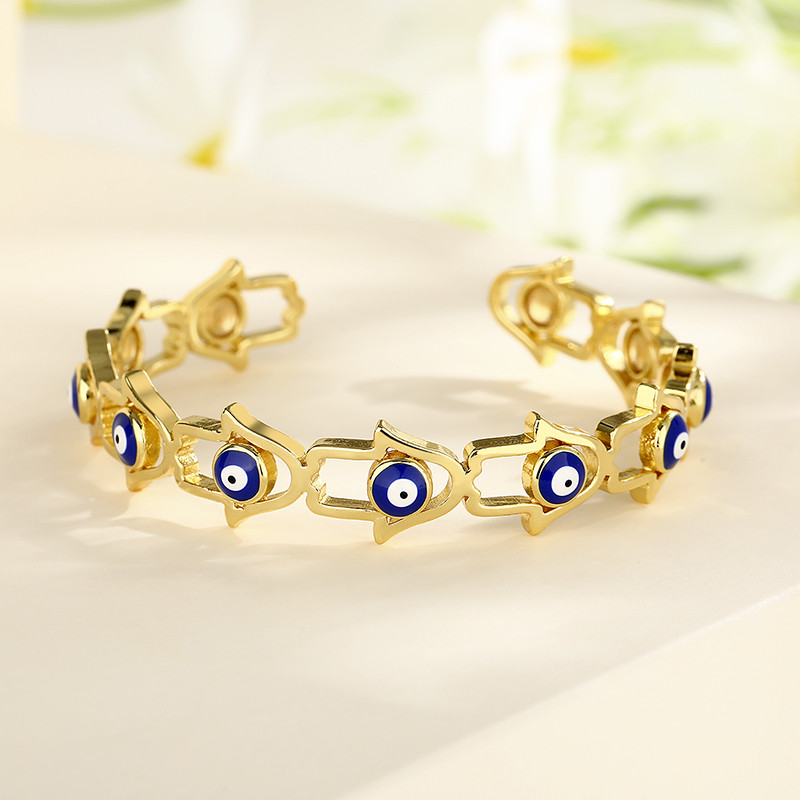 18K Gold-Plated Heart-Shaped Braided Bracelet