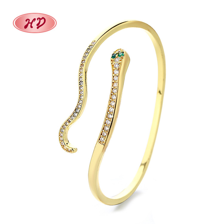 18K Gold-Plated Heart-Shaped Braided Bracelet