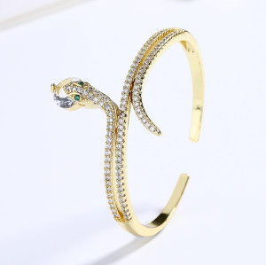 Charm 18K latón chapado en oro Zircon serpiente pulseras de mujer joyería de moda brazaletes