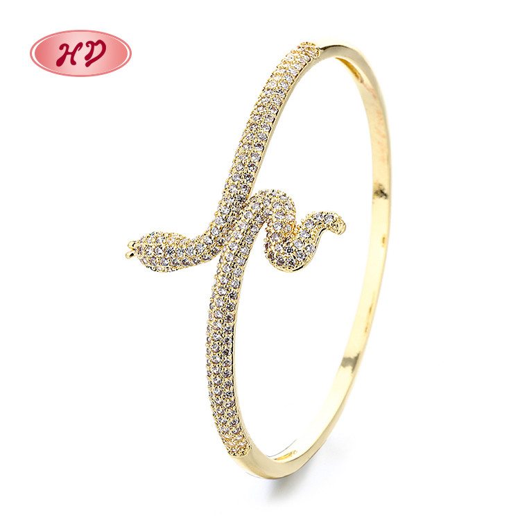 18K Gold-Plated Heart-Shaped Braided Bracelet