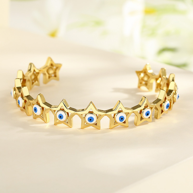 18K Gold-Plated Heart-Shaped Braided Bracelet