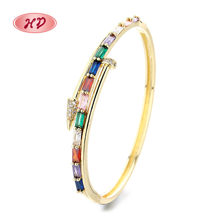 The 18K Gold-Plated Colorful Zircon Flower Bracelet