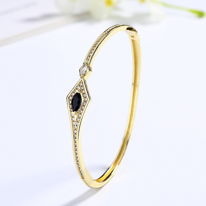 The 18K Gold-Plated Colorful Zircon Flower Bracelet