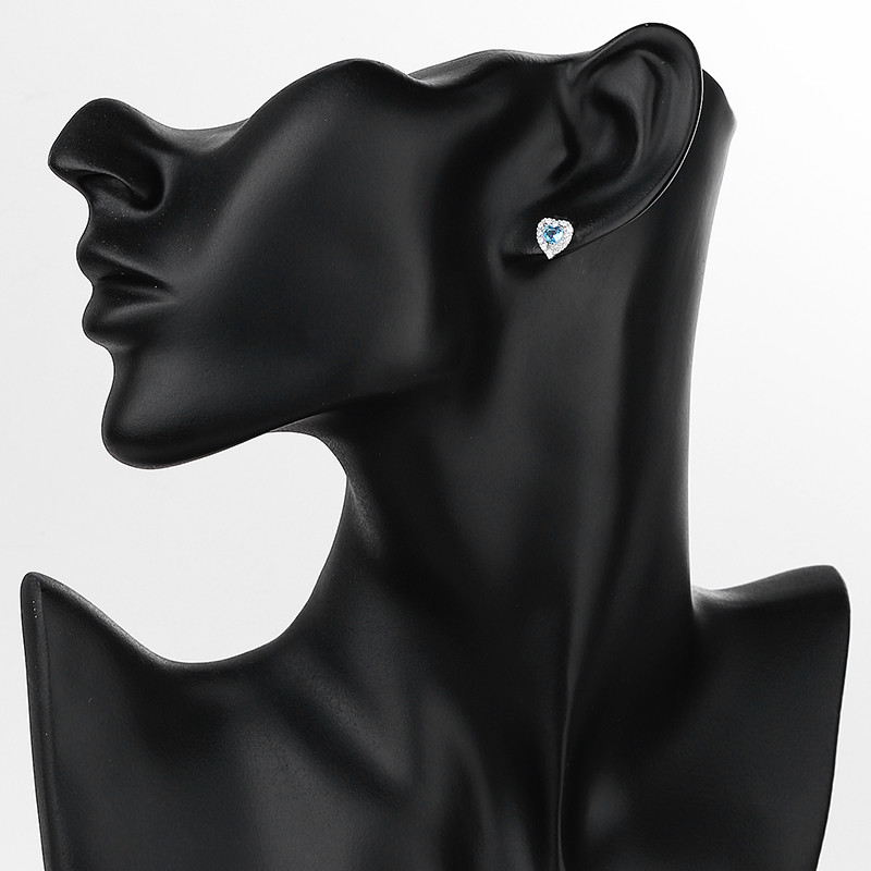 925 Sterling Silver Blue Heart-shaped Zirconia Stud Earrings