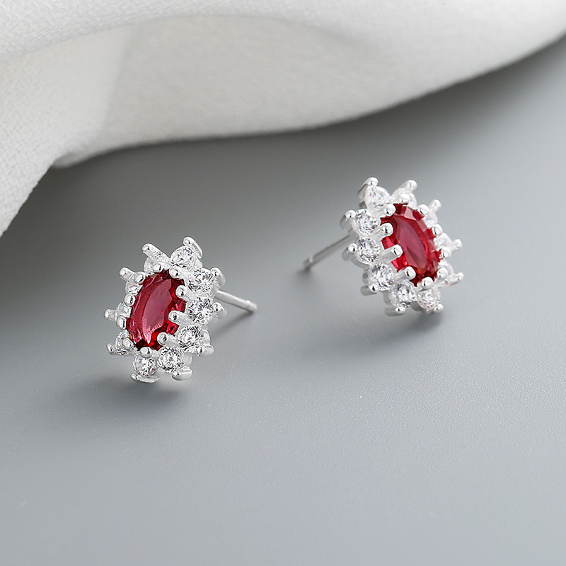 Elegant Silver Red Floral Pattern Women's Stud Earrings