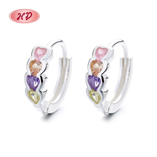 La fábrica vende joyas de zircon de lujo para mujeres huggie pendientes de plata esterlina 925