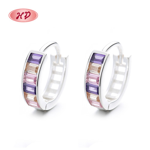 Accesorios HD al por mayor 925 joyas de Zirconia cúbica de plata esterlina huggie pendientes 925