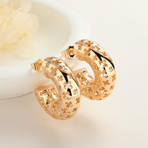 2024 New Arrival Fashin Jewelry For Women Starry Pattern Hollowed Out Cz Hoop Earrings