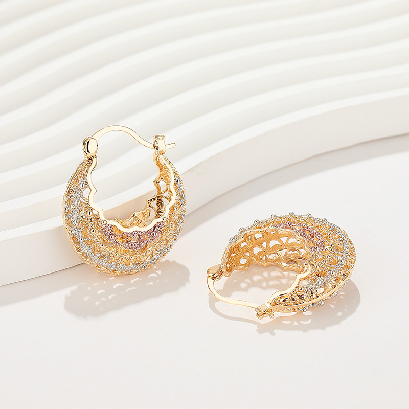 Wholesale 18K Gold-Plated Hollow Hoop Earrings