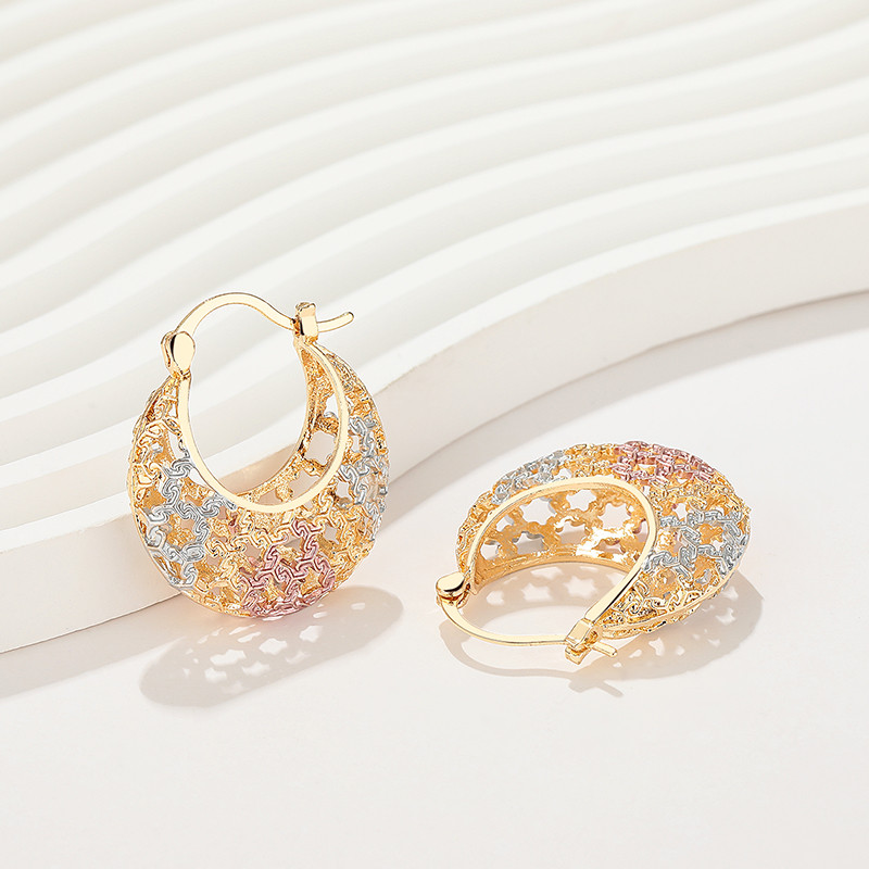 Wholesale 18K Gold-Plated Hollow Hoop Earrings