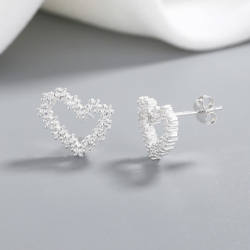 Fine Jewelry Heart Shaped Cubic Zirconia 925 Sterling Silver Plated Stud Earrings