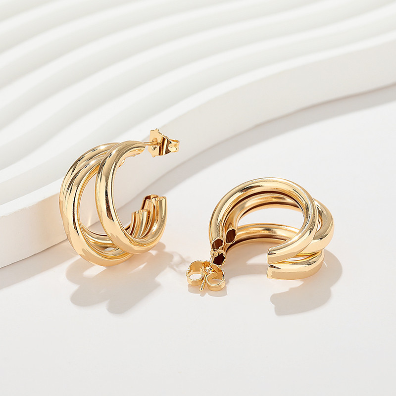 18K gold-plated C-shaped earrings