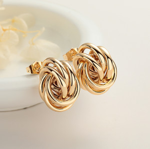 Brass Twisted Earrings Solid Color Earrings For Women'S Daily Wear Fashion Jewelry Wholesale