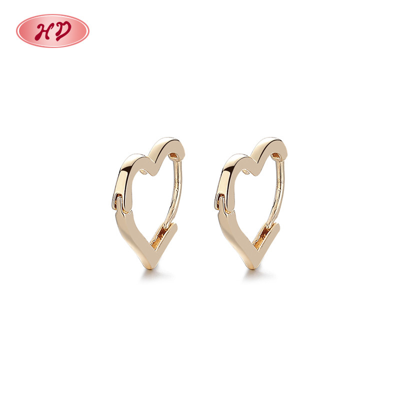 Abrazos de amor - pendientes en forma de corazón dorados de 18k