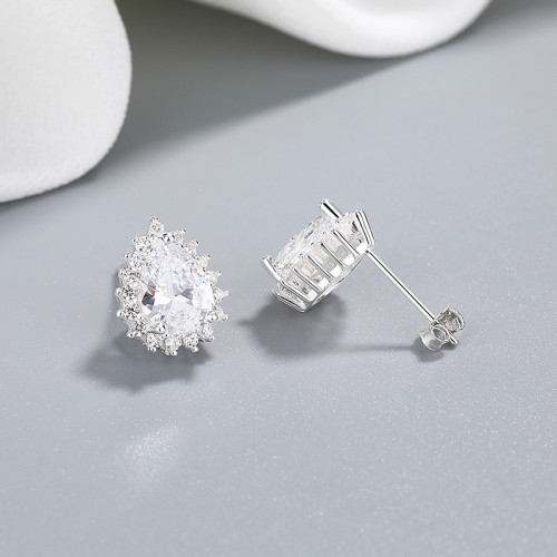 Elegante venta al por mayor de pendientes de plata con clavos de tremella retro para mujeres 925