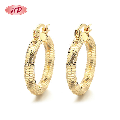 Pendientes de Aro dorado minimalistas joyas nuevas tendencias pendientes femeninas doradas de 18k