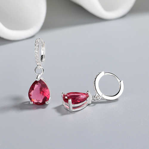 Secrets to Running a Successful Silver Jewelry Wholesale Business