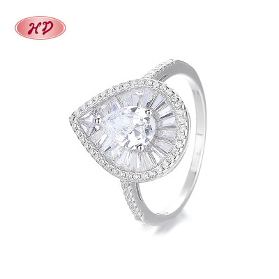 925 Sterling Silver Ring With Radiant Cubic Zirconia For Wholesale Elegant Pieces Silver Rings