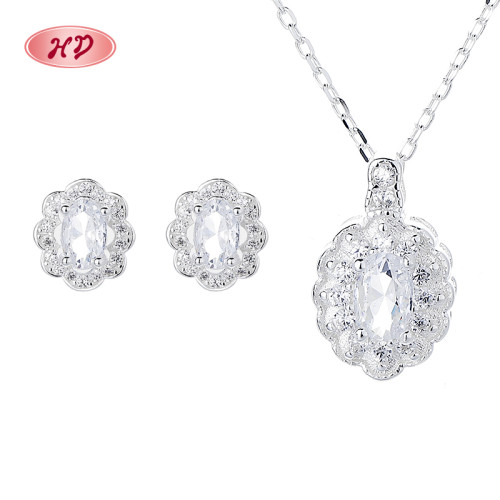 925 Silver Luxury Jewelry Set Factory Direct New Product Design Handmade Inlaid White Zircon Elegant Atmosphere