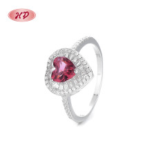 Anillo de plata de ley 925 con circonita cúbica exquisita para joyería elegante al por mayor