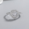 Precioso anillo de plata de ley 925 con circonitas cúbicas brillantes al por mayor