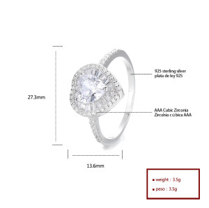 Precioso anillo de plata de ley 925 con circonitas cúbicas brillantes al por mayor