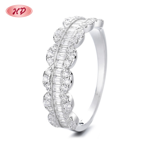 Anillo de plata S925 con circonitas cúbicas de alta gama, ideal para la moda de lujo y eventos especiales, anillo de plata elegante para mujer