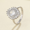 Los anillos de plata S925 de circonita cúbica de lujo son perfectos para anillos de clase de moda de alta gama y eventos especiales