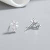 Pendientes de plata de ley 925 con forma de flor y circonita cúbica para joyería elegante al por mayor para mujer
