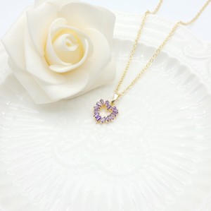 Heart-shaped Pendant Necklaces Wholesale Hollow Design AAA Zircon 18K Gold-Plated Women's Jewelry Factory Direct Sales