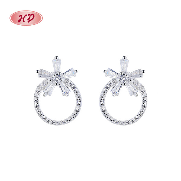 Venta al por mayor de pendientes de plata de ley 925 para mujer con flor de margarita y circonita cúbica
