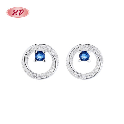 Pendientes de botón para mujer en plata de ley 925 con geometría circular y circonitas cúbicas
