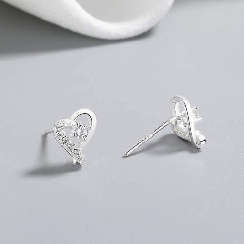 White Circle Zircon&Heart 925 Sterling Silver Cubic Zirconia Women'S Stud Earrings Wholesale Jewelry